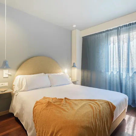 Apartament Aspasios Diagonal Art Barcelona
