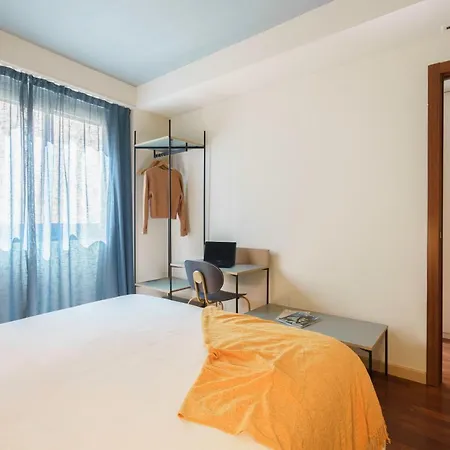 Aspasios Diagonal Art