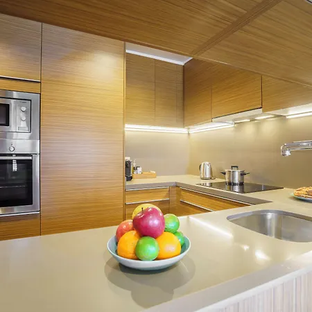 Appartement Aspasios Diagonal Art *
