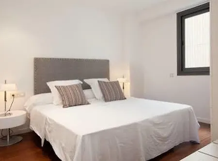 Apartamento Aspasios Diagonal Art Barcelona